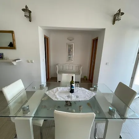Jokovic Quarto em Acomodações Particulares *