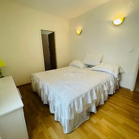 Jokovic Homestay *